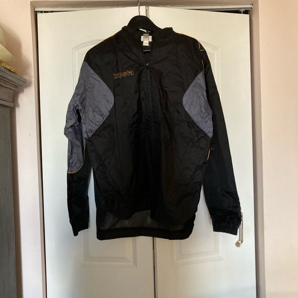 Kappa Men's Black and Gray Windbreaker